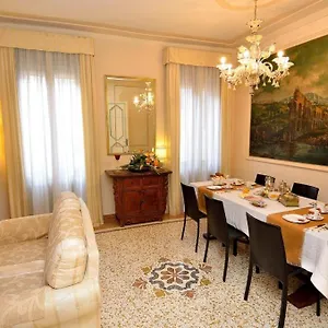 Couette-café Cà Del Modena, Venise