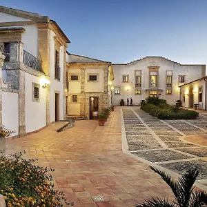 Favorita 4*, Noto Italien